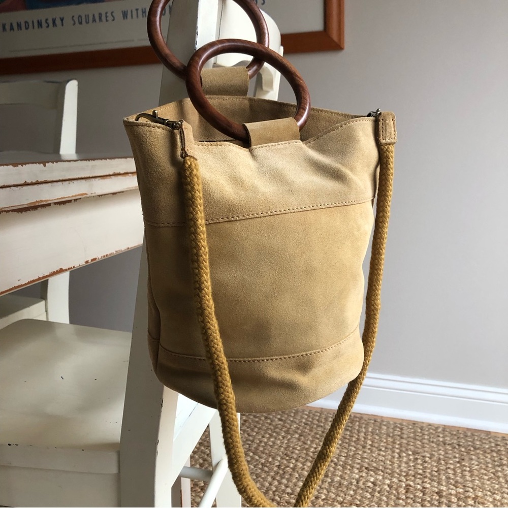 New: Lucky Brand Suede Bucket Bag with Optional Strap. - Picture 4 of 14